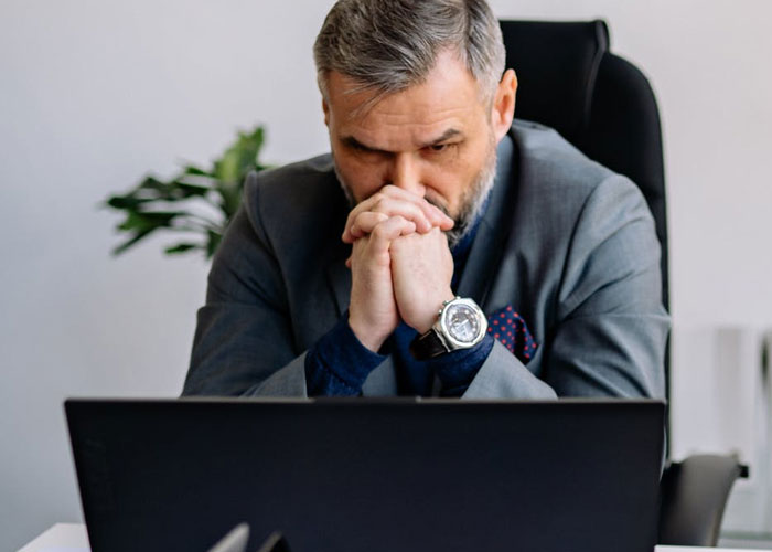 Job Interviewers Reveal The Worst "This Person Isn't Getting The Job" Moments, Show What Not To Do (30 Posts)