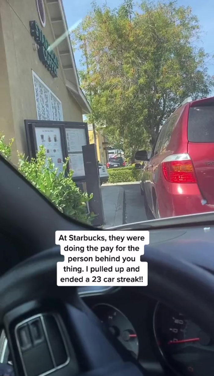 This Guy Balks After He&rsquo;s Expected To Pay $46 Starbucks Bill For Car Behind Him To Continue &ldquo;Pay It Forward&rdquo; Streak