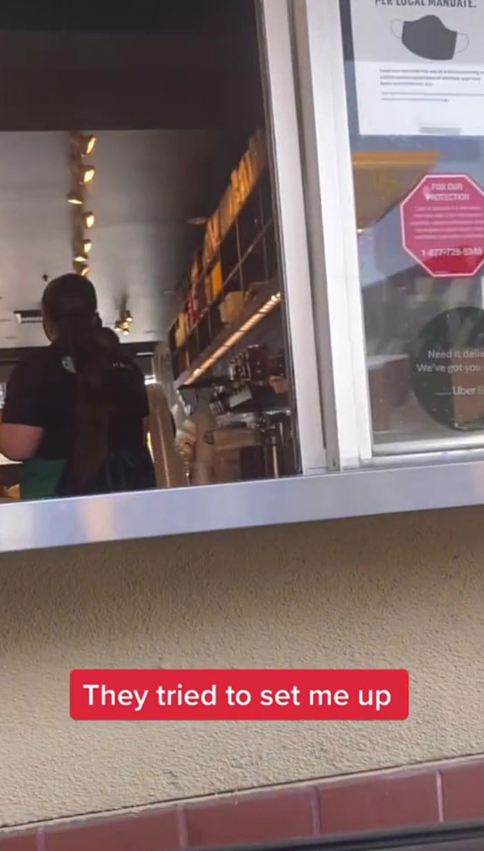 This Guy Balks After He&rsquo;s Expected To Pay $46 Starbucks Bill For Car Behind Him To Continue &ldquo;Pay It Forward&rdquo; Streak