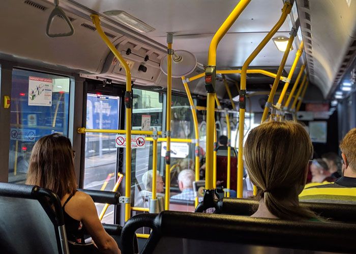 30 No-Gos In American Culture According To The People Who Live There