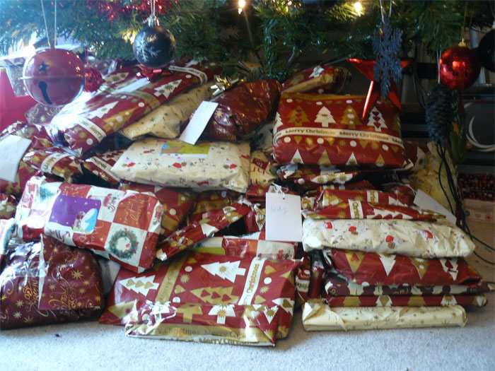 33 Things Society Has Made Us Believe Are “Necessities” But People In This Online Group Argue They Are Addictions