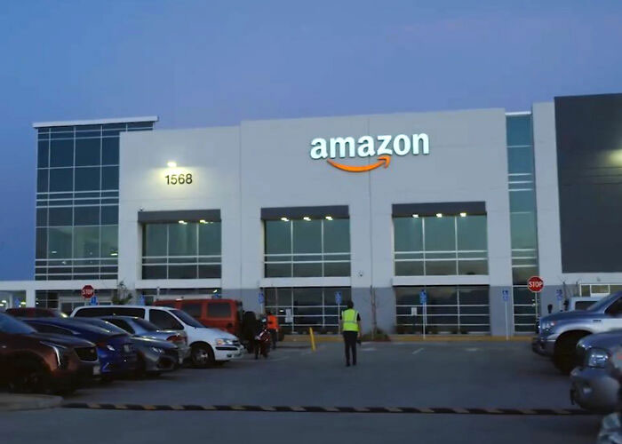 "It's A 'Benefit' To My Employer, Not Me": People Are Sharing 30 Insulting Things A Job Has Offered Them