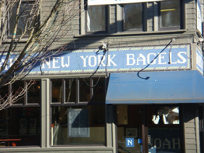 Entire Bagel Shop Staff Quit After Manager Got Fired, Video Goes Viral