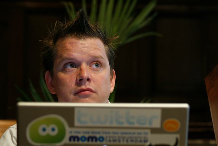 Engineer Is Fuming After The Hiring Team Changes His Promised Salary Of $40,000 To An $8/Hour Contract On The Interview Day Engineer Is Fuming After The Hiring Team Changes His Promised Salary Of $40,000 To An $8/Hour Contract On The Interview Day