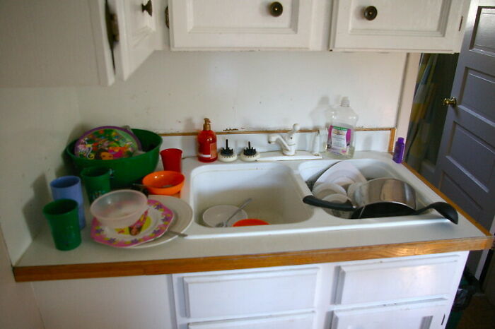 30 Basic Skills That Folks Thought Everyone Had Until They Saw Others Do It Horribly, As Shared Online