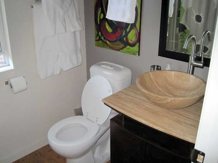 30 Situations That Happened At Night And Caught People Off Guard, As Revealed By Users Of This Online Group