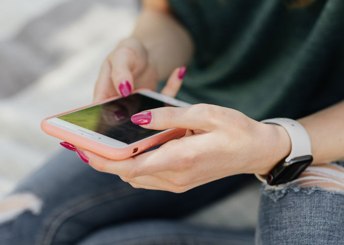 "It's A 'Benefit' To My Employer, Not Me": People Are Sharing 30 Insulting Things A Job Has Offered Them