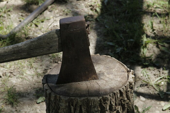 30 Crazy Yet Hilarious “I Looked Away For One Second” Stories Shared By Parents Online