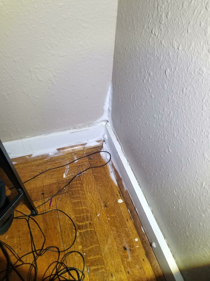 My Living Room Has Had A Slight Freezing Cold Draft All Winter. Looks Like I Found It