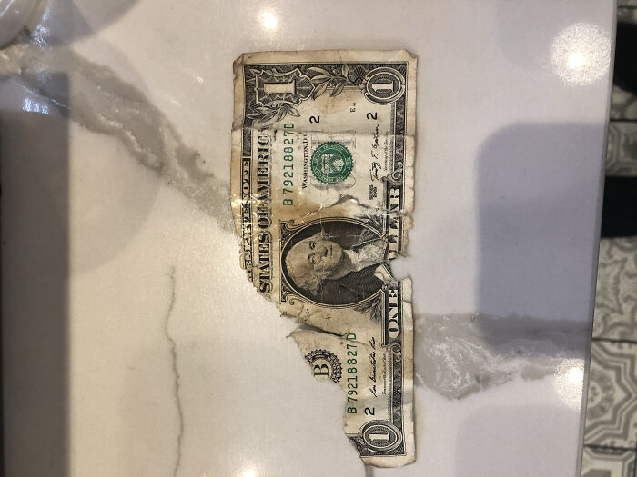 I Work At An Asian Dessert Place And Some Customer Tips Us With 75% Of A Dollar