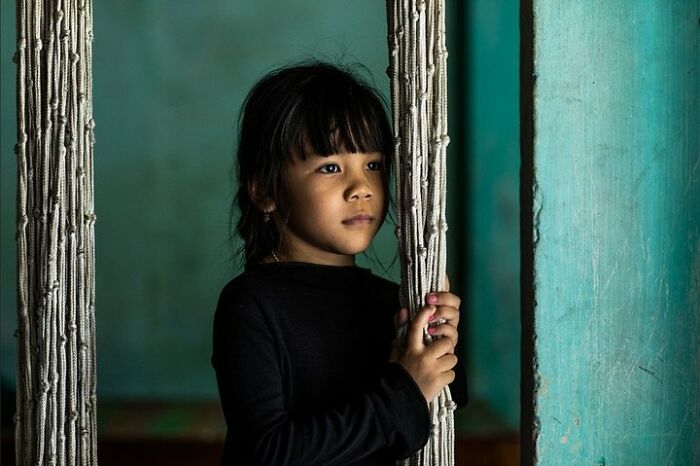 Passionate About Vietnam, Photographer Captures The True “Soul” Of His People In Their Daily Lives (New Pics)