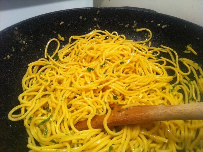 30 Basic Skills That Folks Thought Everyone Had Until They Saw Others Do It Horribly, As Shared Online