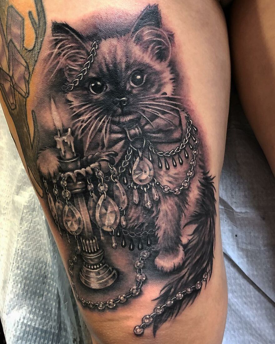 American Tattoo Artist Creates Amazing Tattoos That Imitate Jewelry On The Body