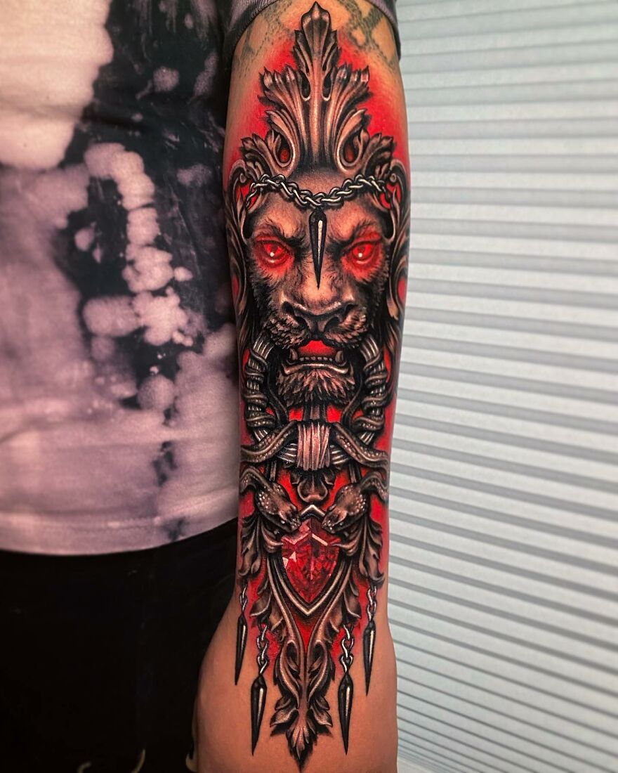 American Tattoo Artist Creates Amazing Tattoos That Imitate Jewelry On The Body