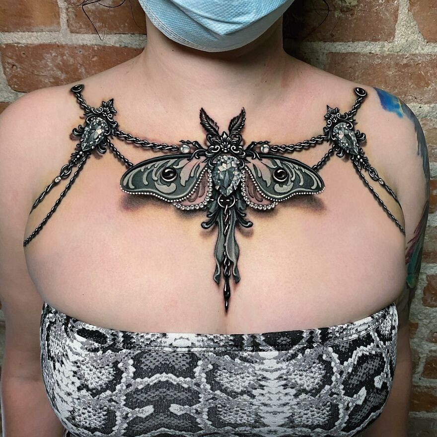 American Tattoo Artist Creates Amazing Tattoos That Imitate Jewelry On The Body