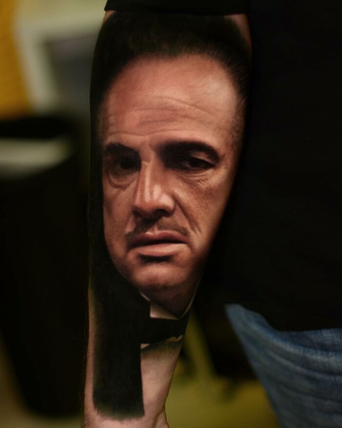 Artist Gets Tattoos That Look Like They've Been Imprinted On The Skin