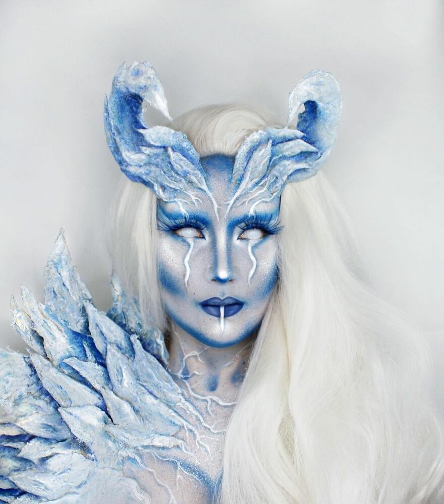 Zodiac Sign Makeup: Aquarius