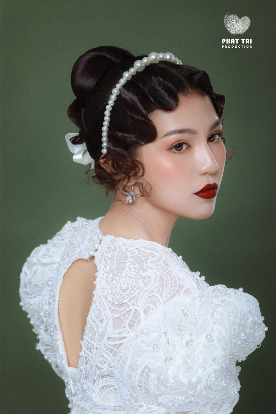 Vietnamese Hairdresser Creates Amazing Designs In The Shape Of Flowers (37 Pics)