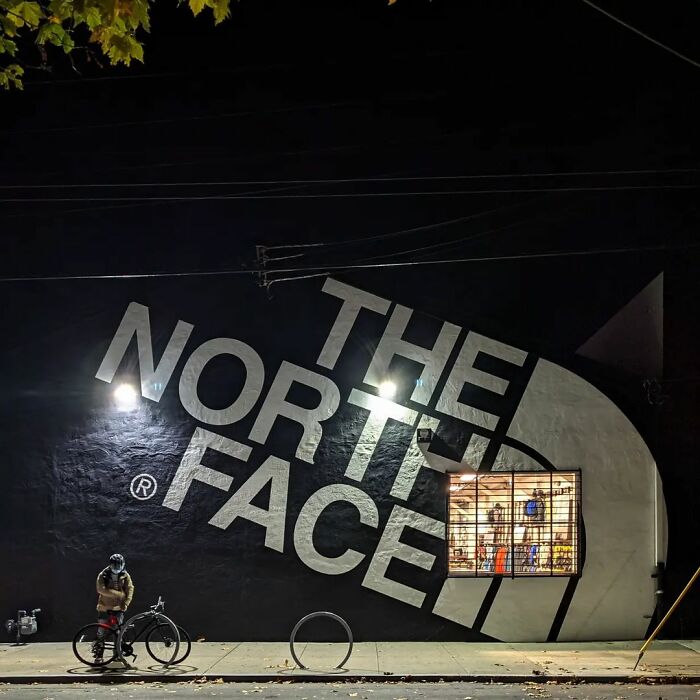 Photographer Captures Incredible Images Of San Francisco's Unique Way Of Life