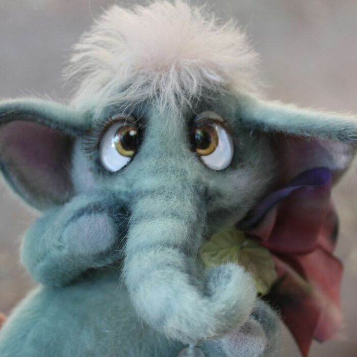 Russian Artist Makes Felt Toys You'd Definitely Want One