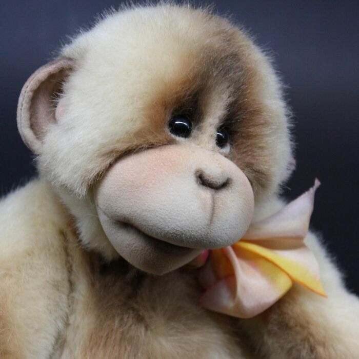 Russian Artist Makes Felt Toys You'd Definitely Want One