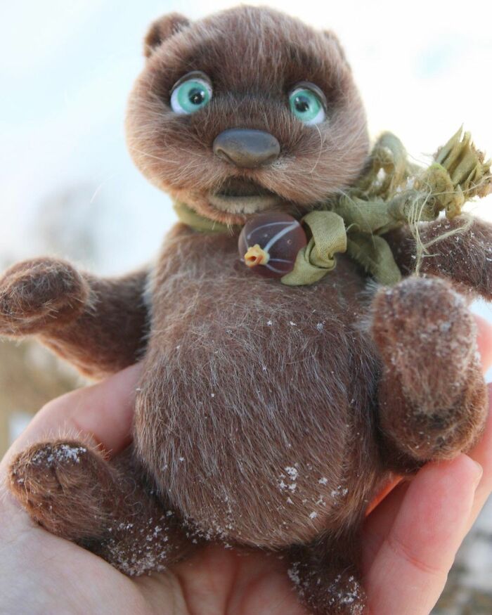 Russian Artist Makes Felt Toys You'd Definitely Want One