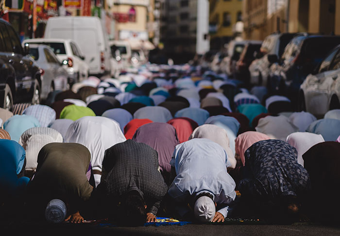 Someone Asks Atheists From Religious Families What Made Them Non-Believers, 30 Give Honest Answers