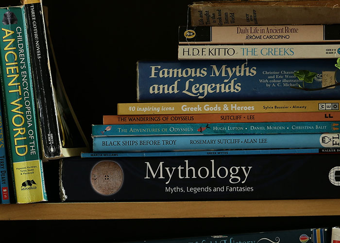 Someone Asks Atheists From Religious Families What Made Them Non-Believers, 30 Give Honest Answers