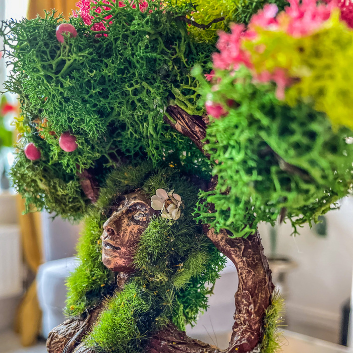 I Made This Mother Earth Terrarium, Inviting Nature Into Our Lives (7 Pics)