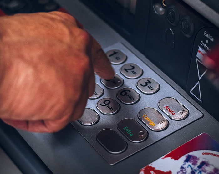 People Are Sharing Their Public Transportation Horror Stories, And Here’re 30 Of The Creepiest Ones