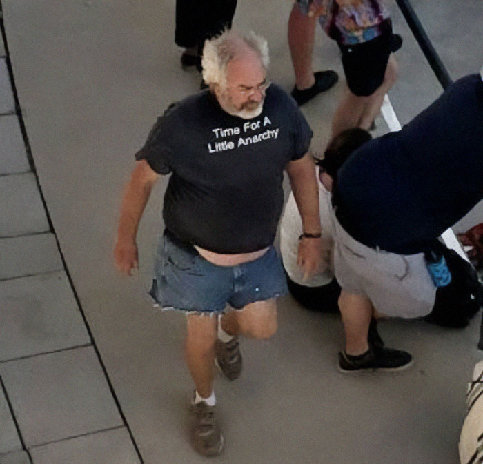 Cursed-Weird-Images-No-Context