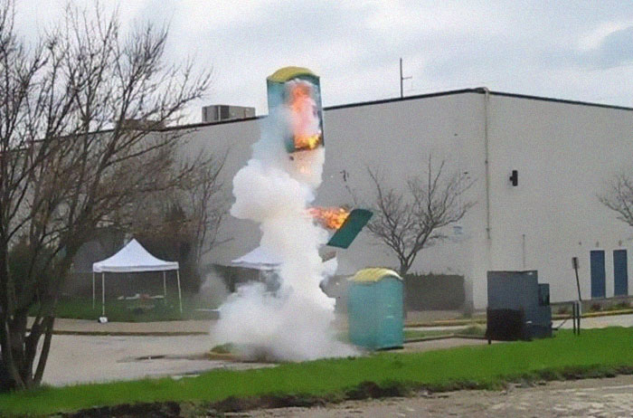 This Twitter Page Collects The Most ‘Cursed’ Images Online, Here Are 50 Of The Best