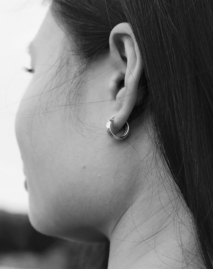 Deaf Daughter Begs Parents To Learn Sign Language For Years, Finally Gives Them An Ultimatum After They Refuse Yet Again