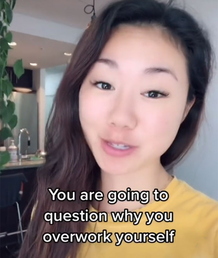 Woman Explains How People Used To Work Much Less Back In The Day, Inspires A Discussion On Toxic Work Culture Woman Explains How People Used To Work Much Less Back In The Day, Inspires A Discussion On Toxic Work Culture