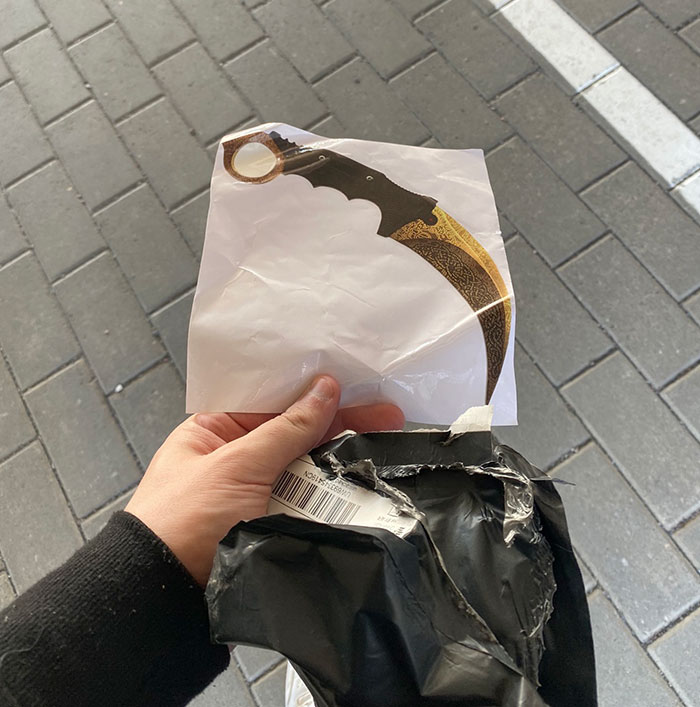 I Ordered A Karambit Online. And This Is What I Got