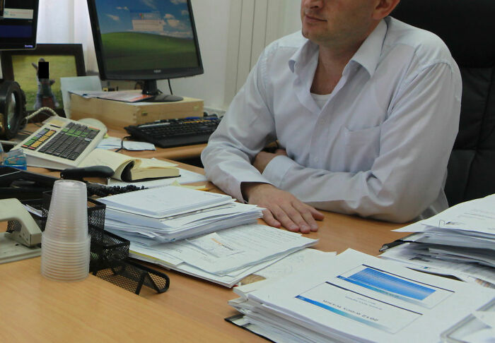 "You Find Out What Bosses Are Really Like When You Leave": Guy Gets Sacked On The Spot For Handing In His Two Weeks' Notice