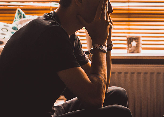 Husband Fed Up With Doing 100% Of The Chores While Pregnant Wife Is Doing Nothing Finally Snaps