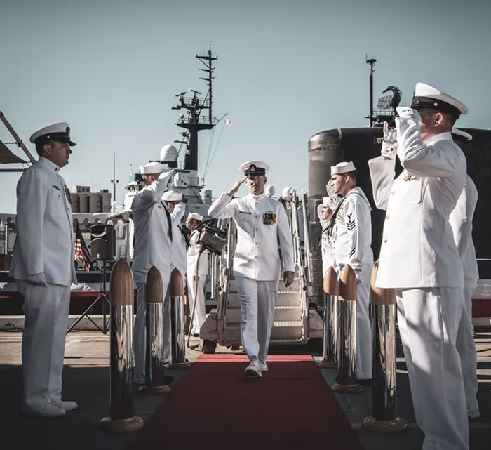 "Personas que pillaron a sus parejas engañándoles, ¿cómo ocurrió? ¿Y cuál fue su reacción?"