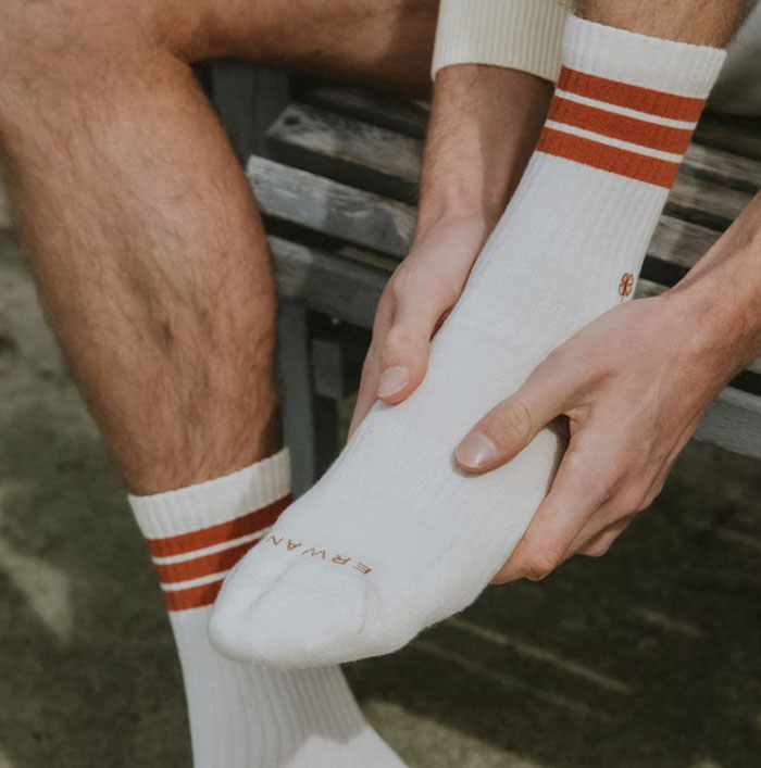 "Personas que pillaron a sus parejas engañándoles, ¿cómo ocurrió? ¿Y cuál fue su reacción?"