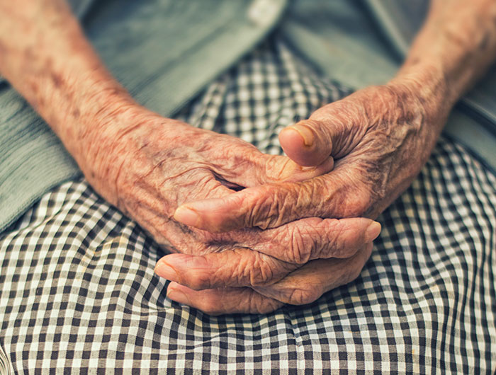 30 Times People Learned Disturbing Secrets About Someone After They Passed Away