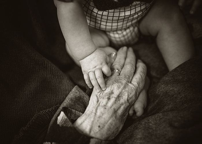 30 Times People Learned Disturbing Secrets About Someone After They Passed Away