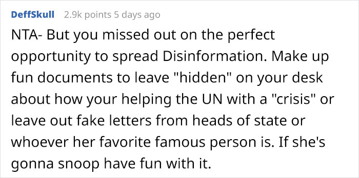 Mother-In-Law Always Snoops Around The House, So The Wife Decided To Plant A Glitter Bomb Mother-In-Law Always Snoops Around The House, So The Wife Decided To Plant A Glitter Bomb