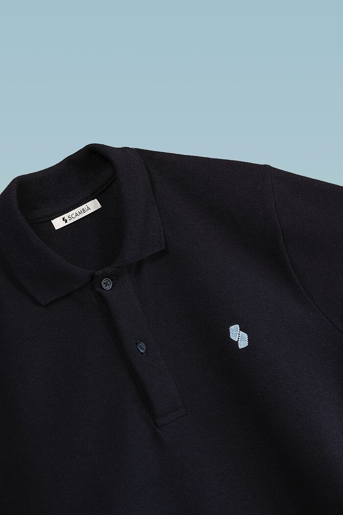 30 Employees Share The Ridiculous Work Dress Codes They Had To Adhere To