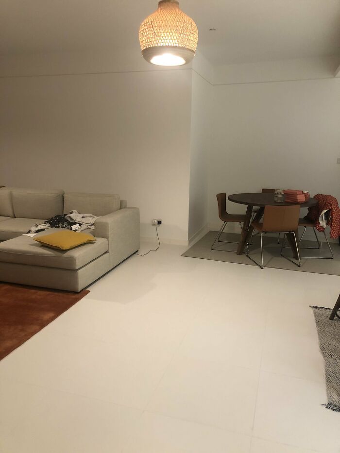 30 Cats Who Are The True Masters Of 'Hide And Seek' As Shared On This Twitter Page