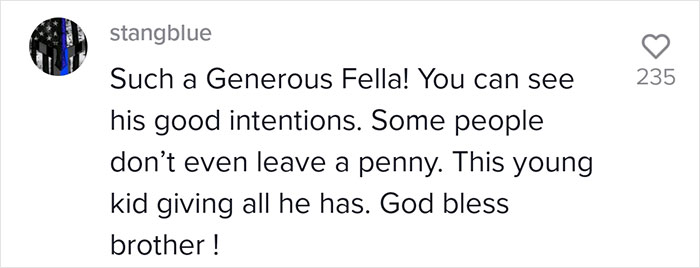 Family Wanted To Tip Their Waiter With A $25 Amazon Gift Card And Started A Massive Debate On If It&rsquo;s OK Or Not