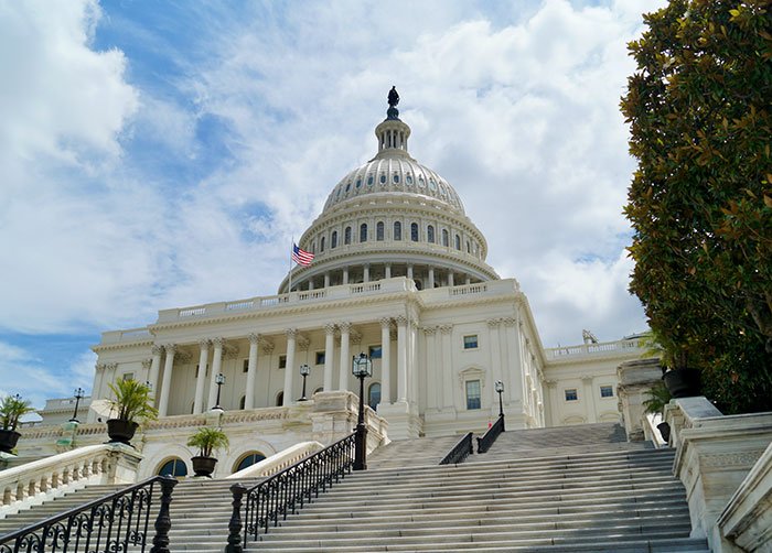 20 Teorías conspiracionistas que a la gente le resultan "demasiado lógicas como para ignorarlas"