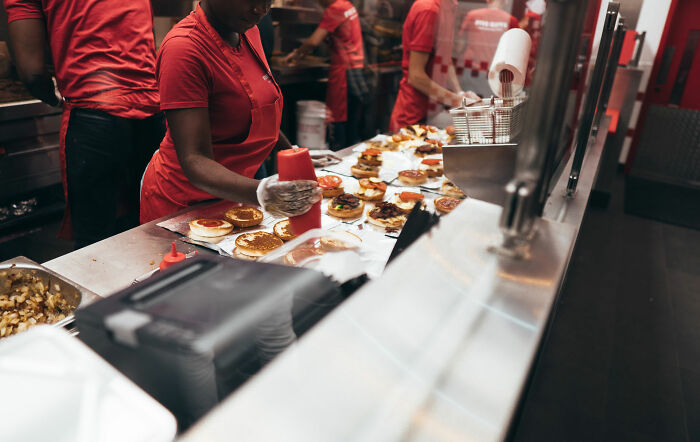 Employee Shares The Wildest Rules That The 'Five Guys' Manager Expects Everybody To Follow
