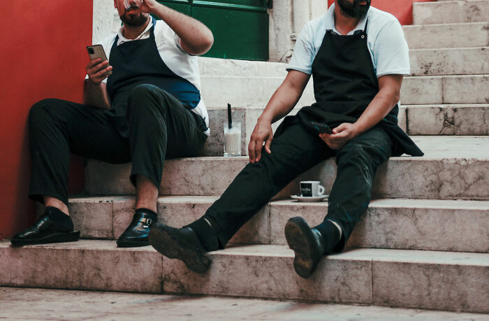 Employee Shares The Wildest Rules That The 'Five Guys' Manager Expects Everybody To Follow