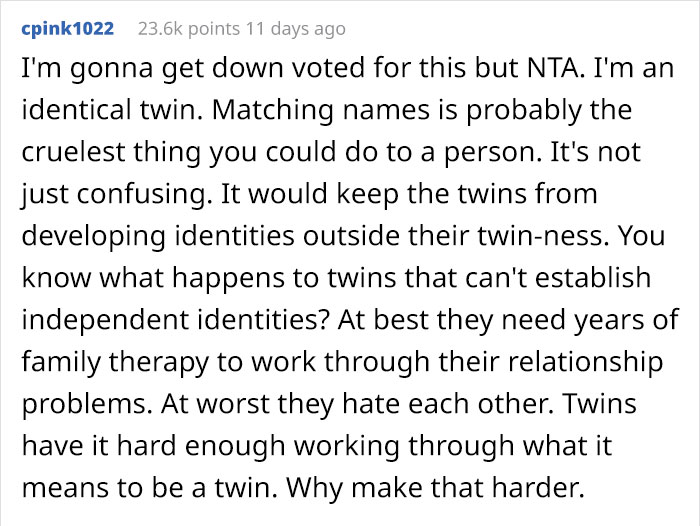 "It's Going To Be So Confusing": Person Calls Out New Mom For Giving Her Twin Babies Stupid Names "It's Going To Be So Confusing": Person Calls Out New Mom For Giving Her Twin Babies Stupid Names