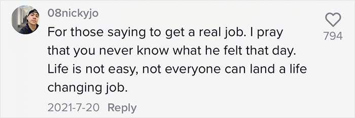 "I Wish People Understood What It's Like": Uber Eats Delivery Man Breaks Down, Shares Behind-The-Scenes Moment From His Car